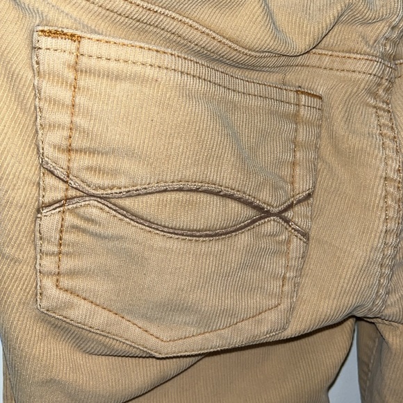 Abercrombie stretch flare cords size 6 tan - Picture 10 of 10